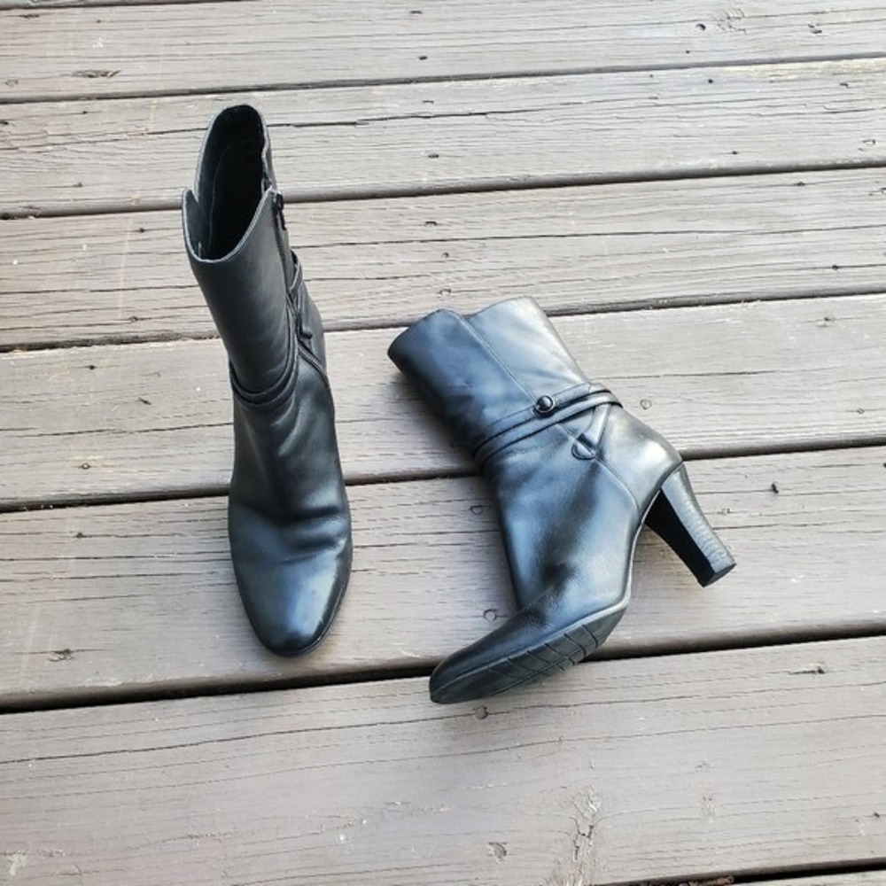 Vintage 90s y2k Bratz Black Leather Chunky Heel Buckle Strap Mid Calf Boots 7.5